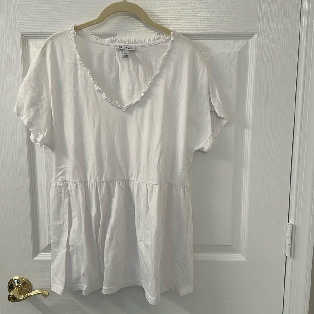 Tribal 100% Cotton White Tunic Style Tee Shirt Size Medium